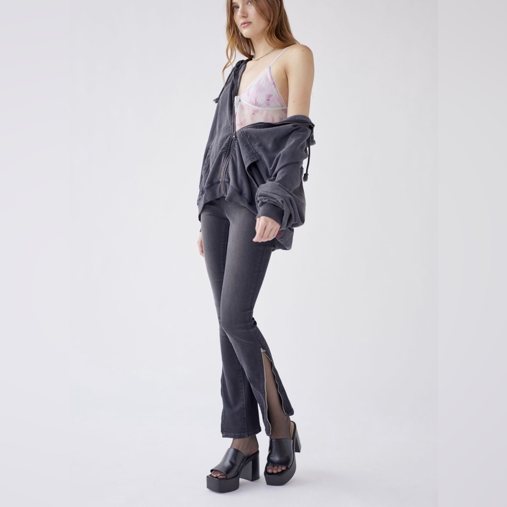 New BDG Black Ankle-Zip Skinny Jeans -size 26